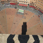 Hier findet zweimal im Jahr der Palio di Siena statt - das Pferderennen bei dem die 17 Stadtteile gegeneinander antreten.