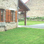 Je suis une maison familiale situé dans un petit village.