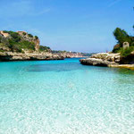 subtropische Farben an der Cala Llombards - der "Hausstrand"