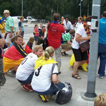 EM 2013 - Humba mit unserem Ehrenmitglied Steffi Jones