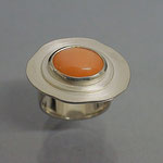 Ring 925er Silber mit orangem Mondstein / 320,-€