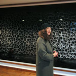 Doris Schöttler-Boll vor ihrem "Lieblings-Gursky" im Haus Lange, Krefeld, Januar 2009