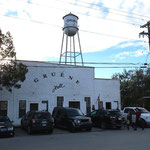 Die berühmte Gruene Hall von aussen