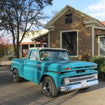 und viele Oldtimer