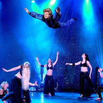 Show "Illusions" im Casino Tropicana mit dem Deutschen Jan Rouven, der Mann mit den sieben Leben