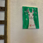 Hübsches Bild mit Lama und urigen Deko-Details