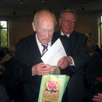 Ehrungen Sängerkreis Niederberg im Haus Oberschlesien - Hösel. Geehrt wurden: Günter Pasold (75 J.), Paul Rhein (75 J.), Willi Janssen (60 J.), Wolfgang Garschke (60 J.) und Heinz van Hall (40 J.)