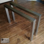 Edelstahlmöbel - Tischgestell aus Edelstahl (© Raven Metall Design)
