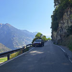Die Strasse ins Turtmanntal beginnt zu steigen