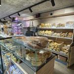 In Italien gibts überall viele Sorten Brot, Kuchen, Gebäck