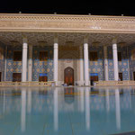 Shah Cheragh at night