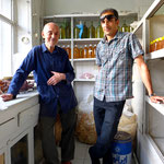 Hassans Vater bäckt die besten Keckse in ganz Isfahan, vlt. sogar im ganzen Iran. Natürlich bekommen wir eine Tüte geschenkt :)