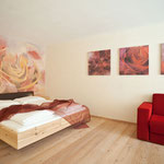 Vitalhotel Rainer, Ulten, Südtirol - Raumgestaltung Komfort-Rosenzimmer