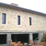 Encadrement en pierre de taille