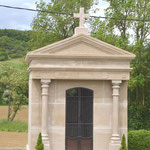 Chapelle en pierre de taille