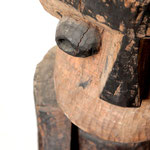 "Afrikanische Figur" . 1980 . Kastanienholz . 100cm