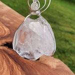 Bergkristallspitze auf Sterlingsilber, Selbstheiler, 68 x 43 x 35mm, 52gr.     €108