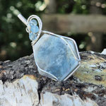Aquamarinscheibe, handgeschliffen, Sterlingsilber, Aquamarinperlen facettiert  4mm, 51 x 28 x 7mm, 51,5ct.      €168