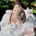Sphärolitischer Chalcedon auf Kupfer, natur, 72 x 33 x 8mm     €78