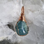 Aquamarin aus Brasilien auf 14K rosé Goldfilled Draht, 34 x 12 x 9mm, 6gr.     €48