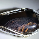 Lamellenobsidian auf Sterlingsilber, mit facettierter Bergkristallperle, 63 x 23 x 10mm     €87