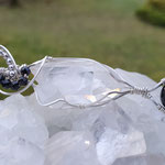 Bergkristall auf Sterlingsilber, Schörlperle 8mm und Schörlperlen, facettiert 3mm, 69 x 15 x 10mm     €68