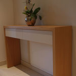 Sideboard mit Schubladen, Eiche und Farblack