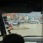 trânsito da Ciudad de El Alto chegando à La Paz