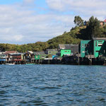 Pfahlbauten in Castro auf der Insel Chiloé