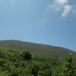 樽前山外輪のたおやかな山容。