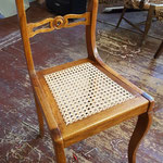 Fertiger Biedermeier Stuhl