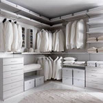 Cuisine intérieur design toulouse dressing ouvert tendance moderne  blanc rangements 