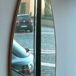 specchio a forma di surf  200 euro