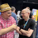 Das Bild zu Männerquatsch Podcast Folge 200 zeigt René Meyer und Jörg Langer auf der Amiga40 in Mönchengladbach.