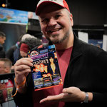 Das Bild zu Männerquatsch Podcast Folge 200 zeigt Senad Palic auf der Amiga40 in Mönchengladbach.