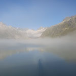 Oberaarsee mit Blick auf das Oberaarjoch, Grimsel, Bern.