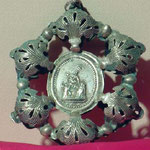 Ex-voto in argento con decorazioni. Bottega toscana sec. XX