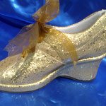 Zapato lentejuela oro plataforma 7 cms