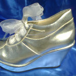 Zapato color plata liso plataforma 10 cm