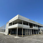 Hallenbau mit Bürogebäude-Statik Betonbau