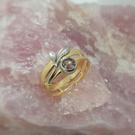 043 Goldring