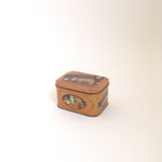 缶　159　Caramels　茶　105×78×60H　￥200