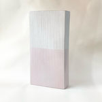 花器116　薄型角筋入りピンク&白　140×50×280H 　￥1,600