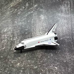 玩具105　スペースシャトル　Discovery　120×185×85H　￥1,000