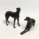 置物417　ブロンズドッグ　ふせ　210×85H　 /　置物416　ブロンズドッグ　160×135H 