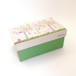 BOX131　布貼り角森のししゅう&緑　270×170×125H　　¥800