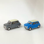 車108　ローバーミニシルバー（プルバック）60×130×55H　￥400／車105　ローバーミニ青　60×130×55H　￥300