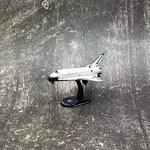 置物452　Space　Shuttle　台付き　8×120×95H 　￥800