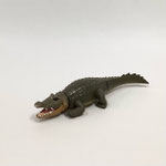 置物441　ワニ　170×35H