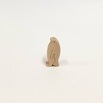 置物635　ペンギン　白木　20×48H